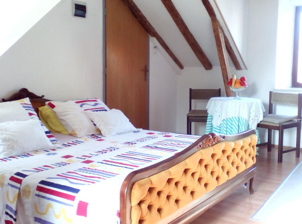 Apartment Patricia Trogir Exterior foto