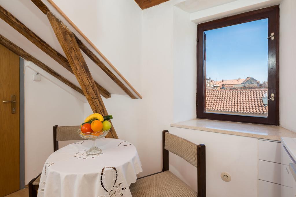 Apartment Patricia Trogir Exterior foto